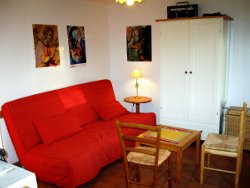 Sitzecke mit Schlafsofa
